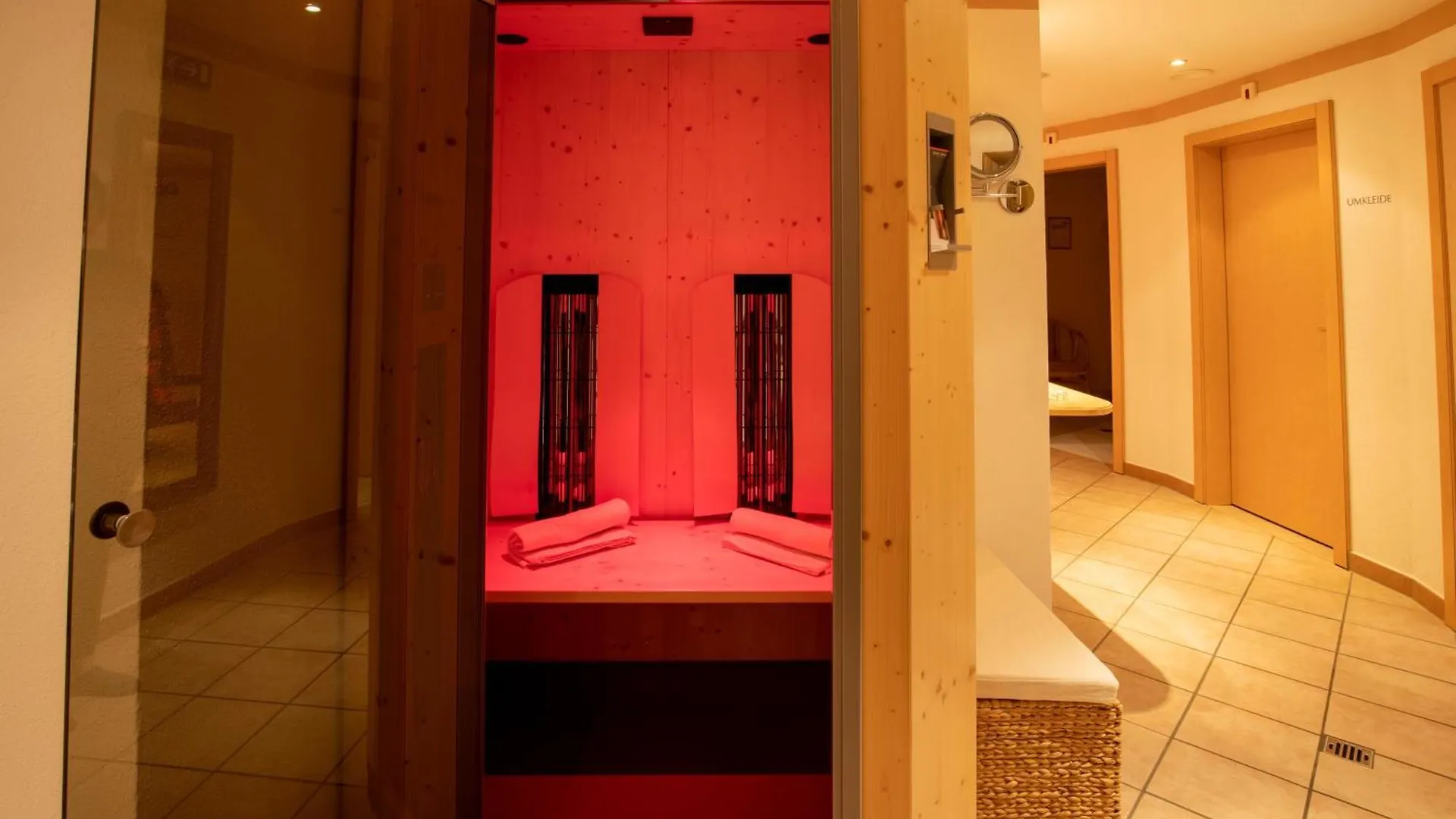 Hotel Persura Ischgl 3*,  Austria